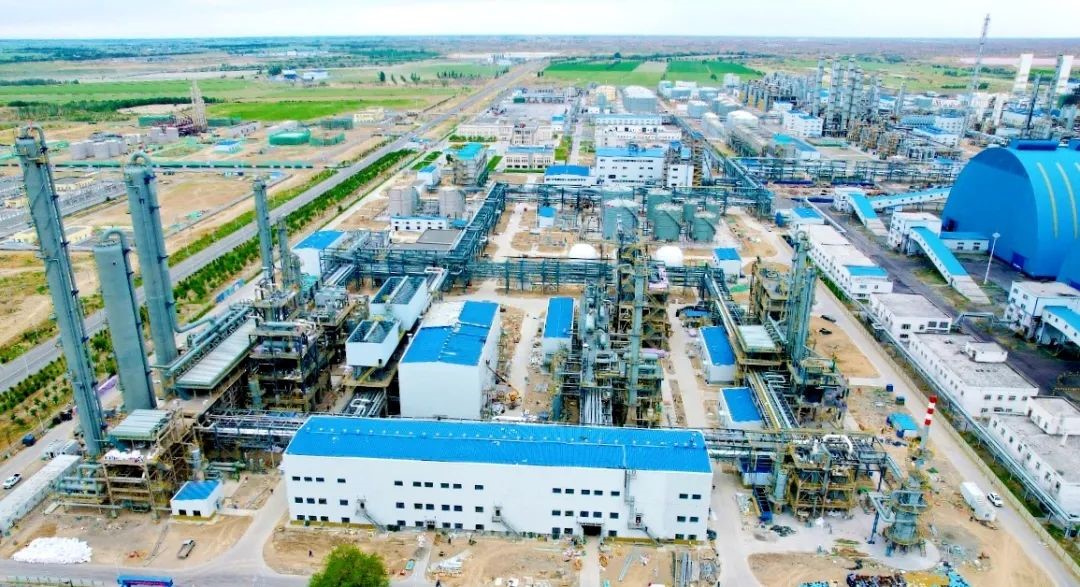 新疆天业年产25万吨煤制乙醇项目一次投产成功