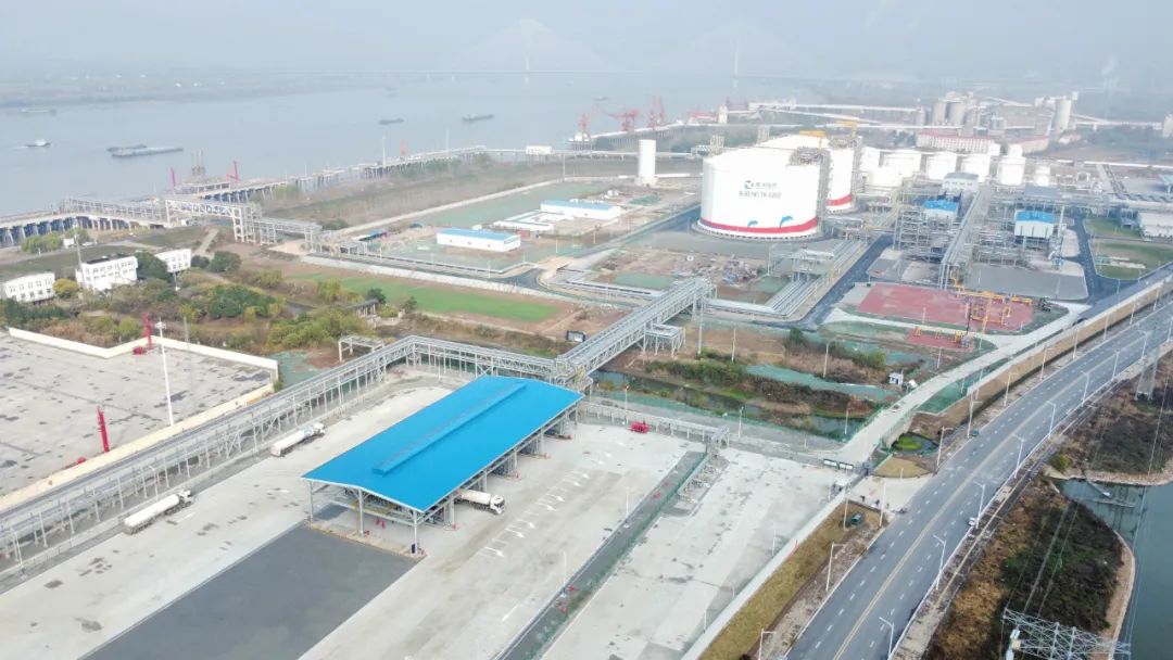 十四化建承建的全国首座内河LNG接收站项目吹扫速度创造新纪录