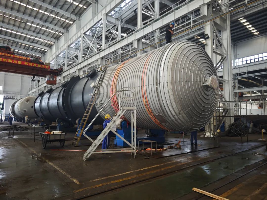 中化学装备科技集团有限公司打造国内同类单台  最大丙烯酸结晶器